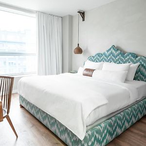 Chambre Standarde Lit Queen-Size